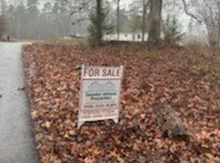 17 Lakeside Trl, Martin, GA 30557