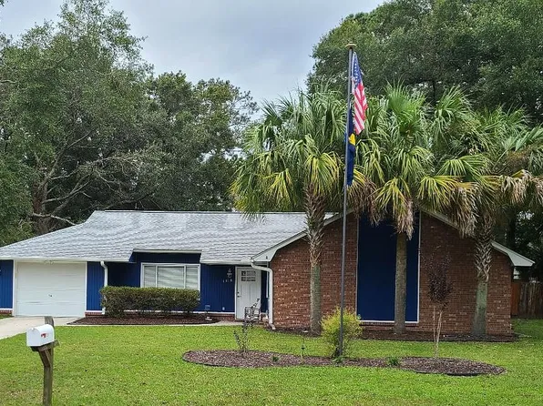 1318 Ptarmigan Dr, Charleston, SC 29412