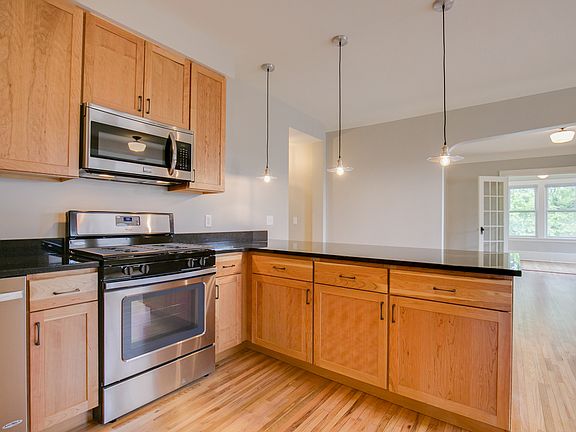 4th image of 1626 Carroll Ave #The