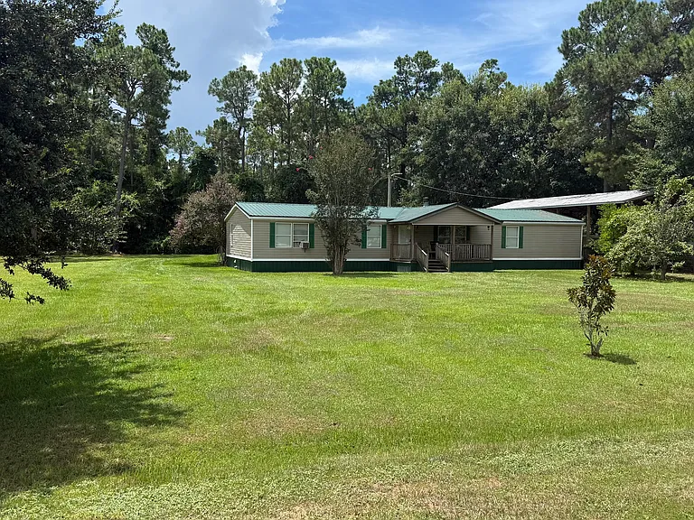 15118 Newberry Ln — Photo 11