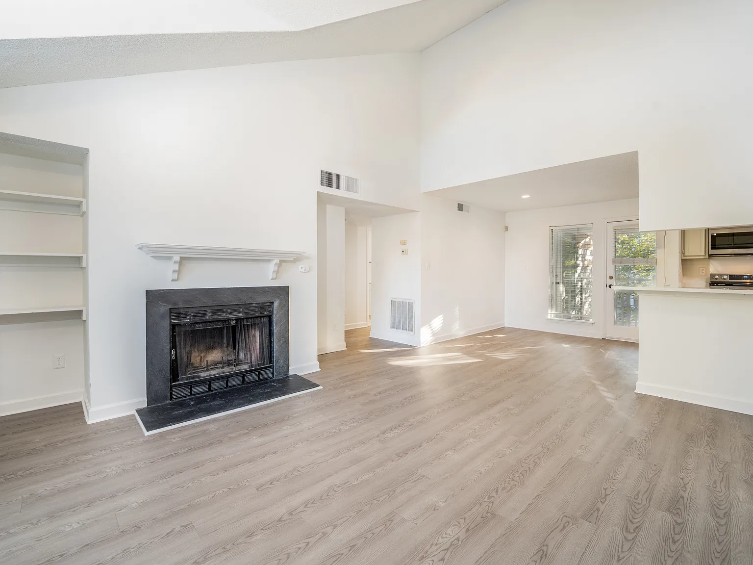 McIver Square Apartments — Photo 2