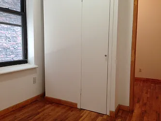 Rented by Warren T Real Estate Corp.