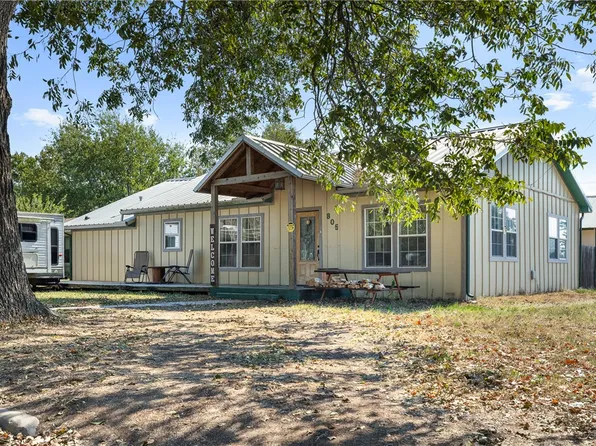 805 W Fawn St, Caldwell, TX 77836