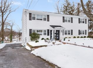 39 N Park Ter #39, Caldwell, NJ 07006