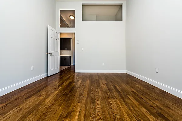 Rented by Nooklyn NYC LLC | media 45