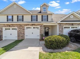 1954 Sentry Pointe Ln, Winston Salem, NC 27127