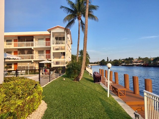 1st image of 1152 NW 30th Ct APT 109
