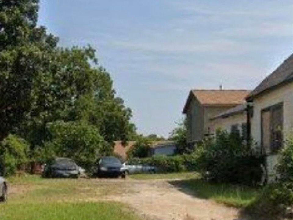 1st image of 1917 3rd Ave