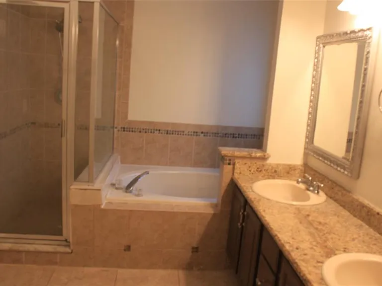 10579 Satinwood Cir — Photo 10