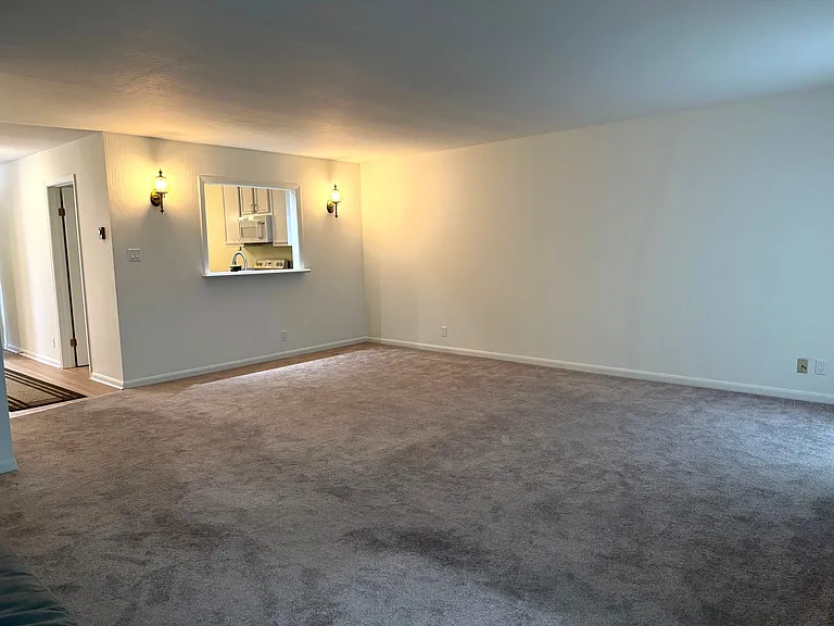 1225 Oak Grove Ave #2 — Photo 7
