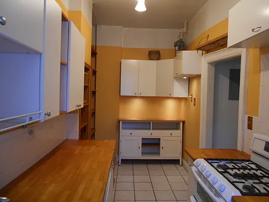 Sold by Orrichio Anderson | media 28