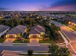 3121 Tolmino Ct, Lakewood Ranch, FL 34211