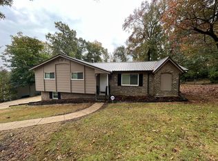 3851 Rock Ridge Rd, Birmingham, AL 35210