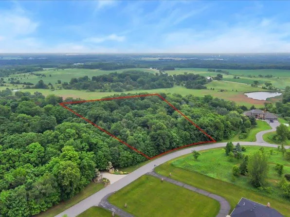 10897 Ridge Ln, Avon, MN 56310