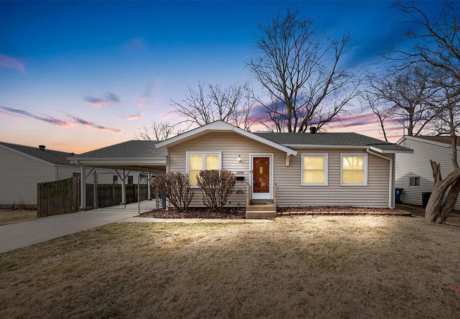 12193 Belaire Pl, Maryland Heights, MO 63043 Zillow