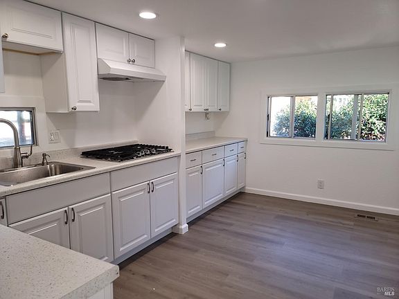 2nd image of 5228 Whispering Creek Drive