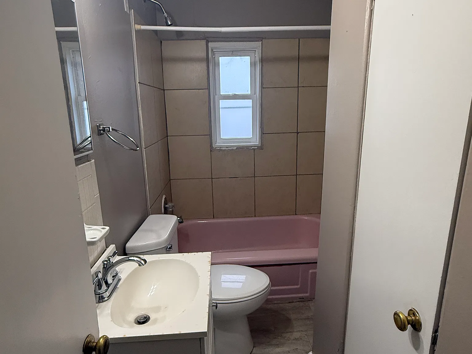 1 bed, 700 sqft, $625 — Photo 4