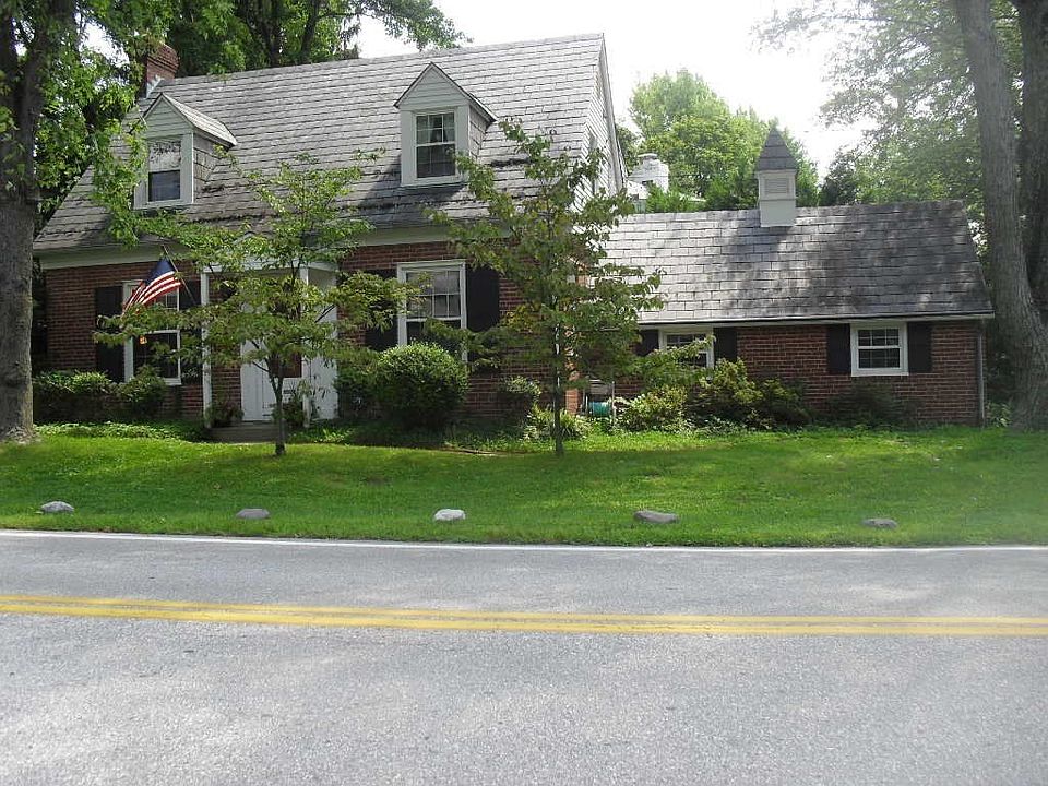 Available Soon: 629 Chestnut Avenue, Towson, MD 21204