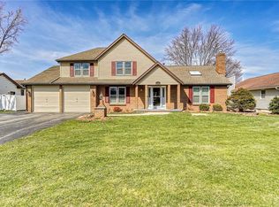 122 Wayne Dr, Rochester, NY 14626