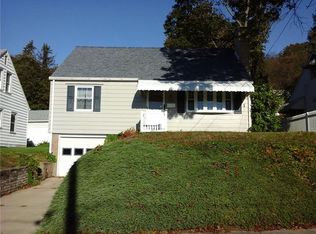 980 6th St, Beaver, PA 15009