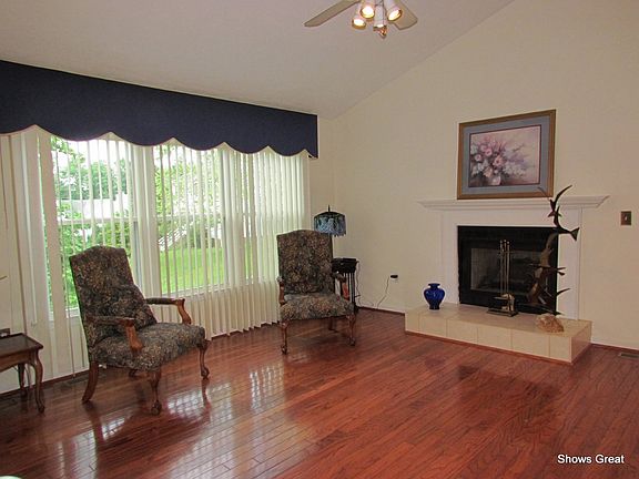 5th image of 506 N Woods Ct