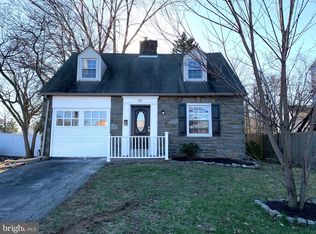 1011 South Ave, Secane, PA 19018