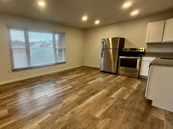 1020 Church St Unit 1, Milton, WV 25541