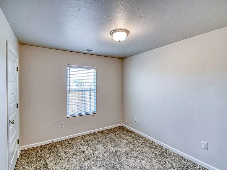 2723 Varenna Ct — Photo 22