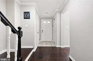 3 bed, 2.5 bath, 1700 sqft, $2,600 — Photo 3