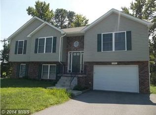 22601 Rue Woods Dr, Lexington Park, MD 20653