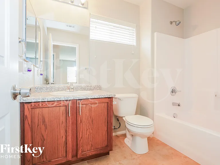6478 Fulton Meadows Ave — Photo 14