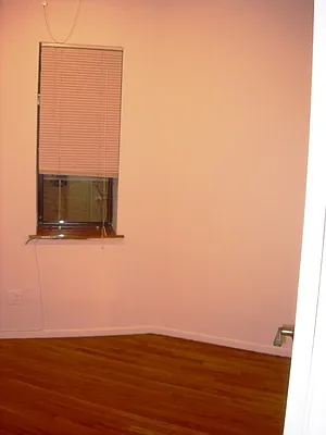 Rented by United Realty Equities | media 26