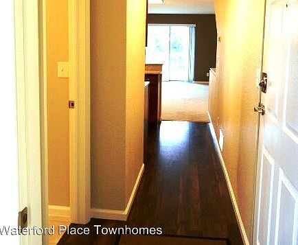 5th image of 1110 Town Centre Dr APT 03