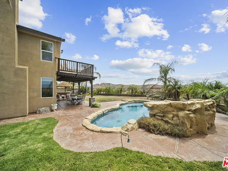 28760 Bridger Ct — Photo 33