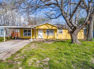 1928 Hemlock Dr, Haltom City, TX 76117