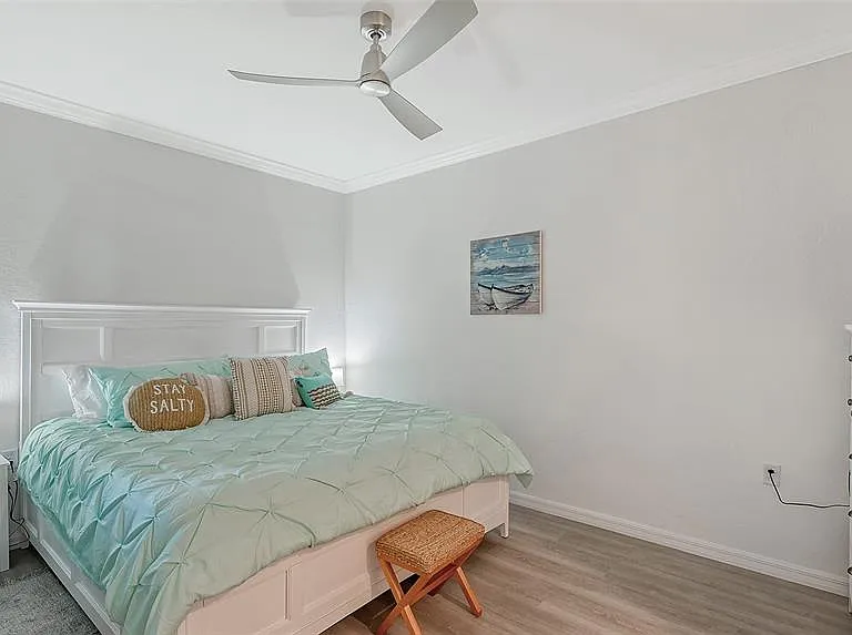 17902 Gawthrop Dr #402 — Photo 21