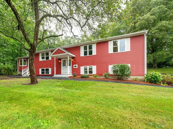 24 W Shore Road, Windham, NH 03087