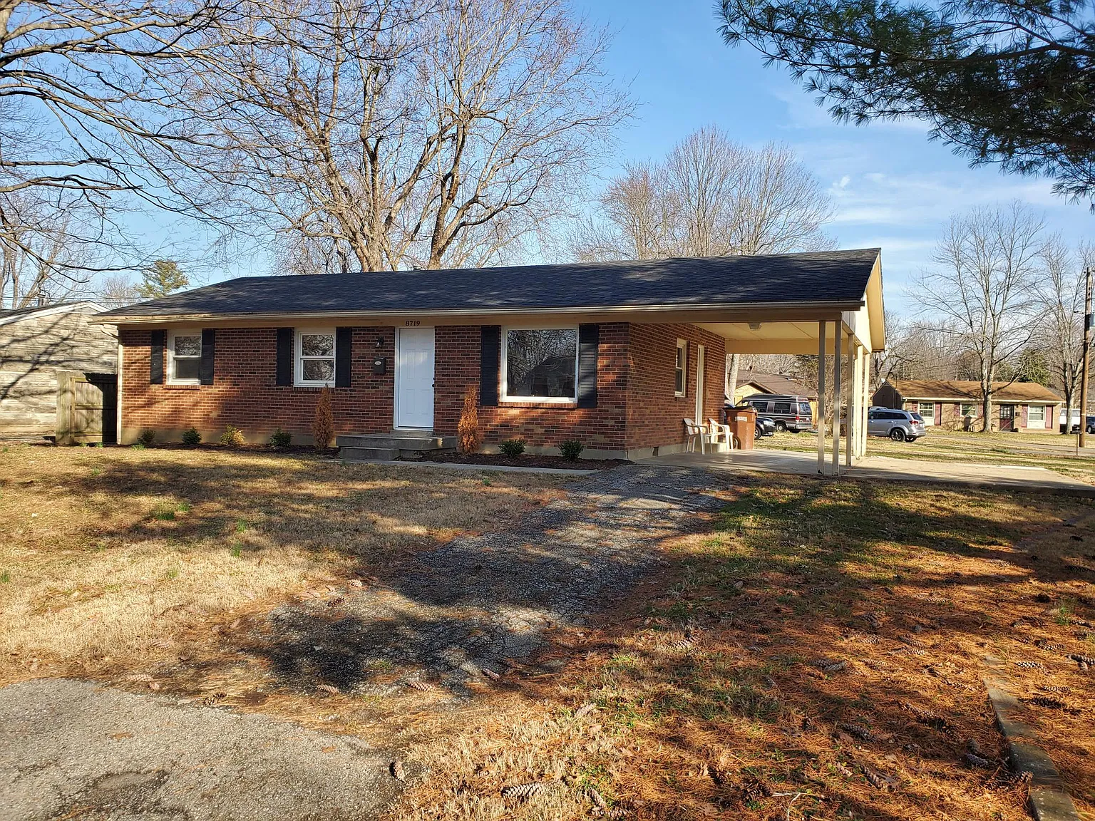 8719 Bluebell Dr photo 1