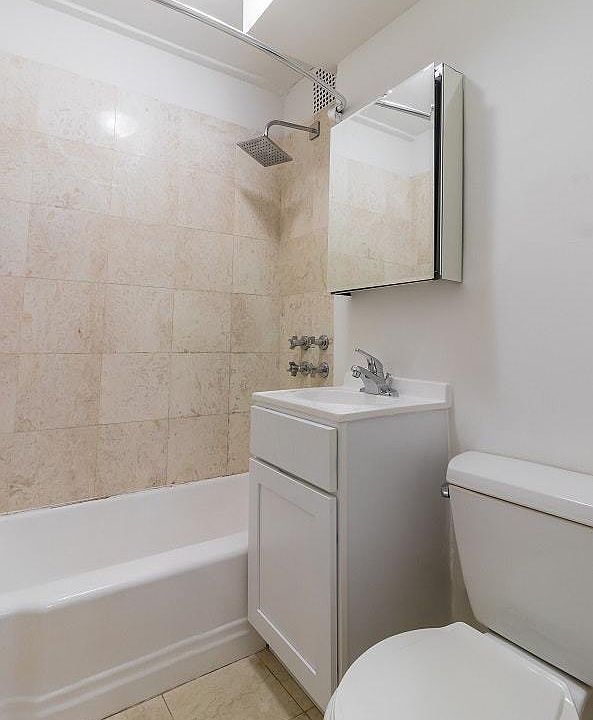 1st image of 202 6th Ave APT 2F