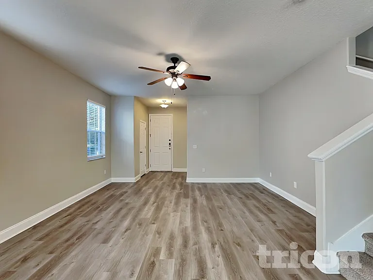 9247 Wellstone Dr — Photo 3