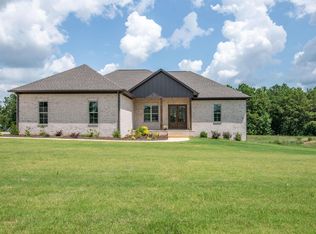 55 Crest Loop Rd, Clanton, AL 35045