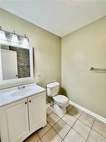 2330 Edenborn Ave #116 — Photo 15