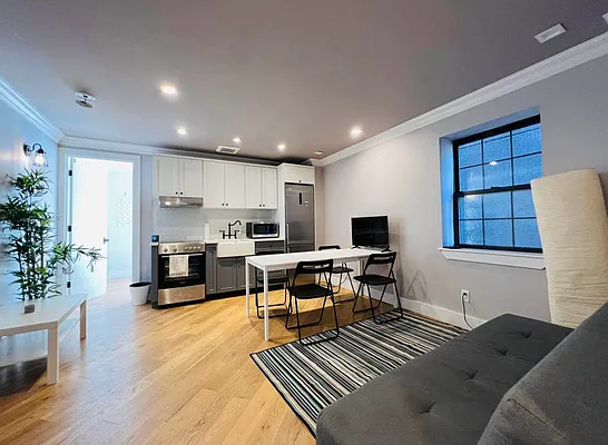 Rented by Doorway NYC, LLC | media 9