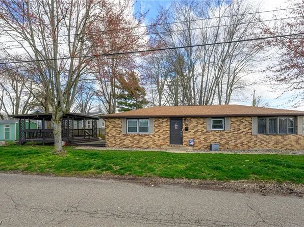 467 Chauncey Ave NW, New Philadelphia, OH 44663