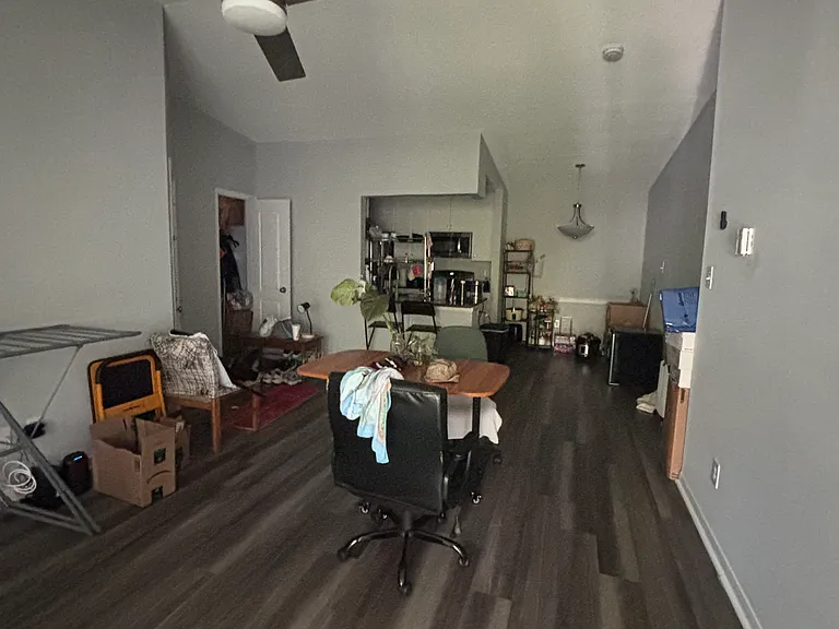 146 Arbors Cir #2 — Photo 3