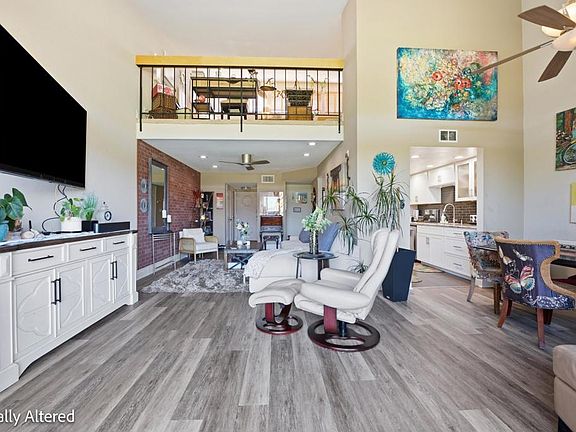 2nd image of 2564 Navarra Dr Unit 213