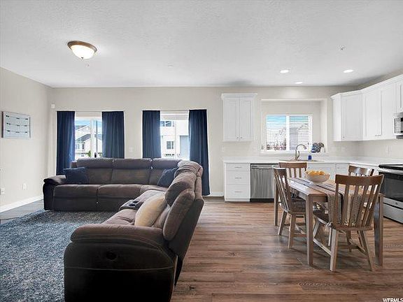 5th image of 5404 W Mount Lyell Pl