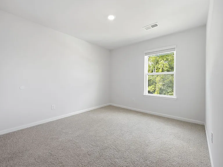 560 Country Oak Dr — Photo 35