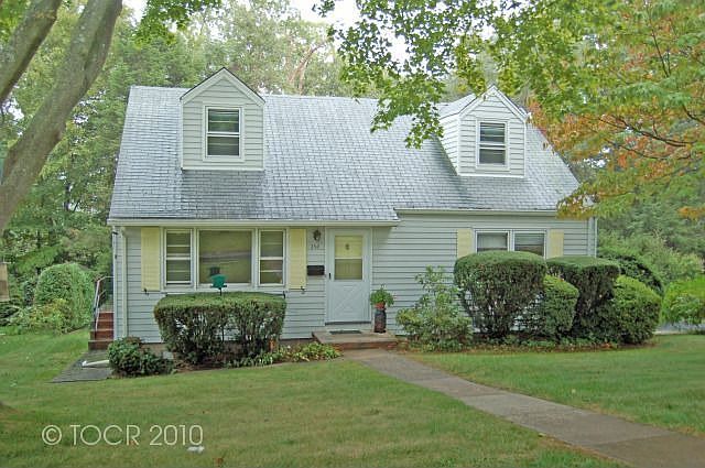 1st image of 250 Spruce St