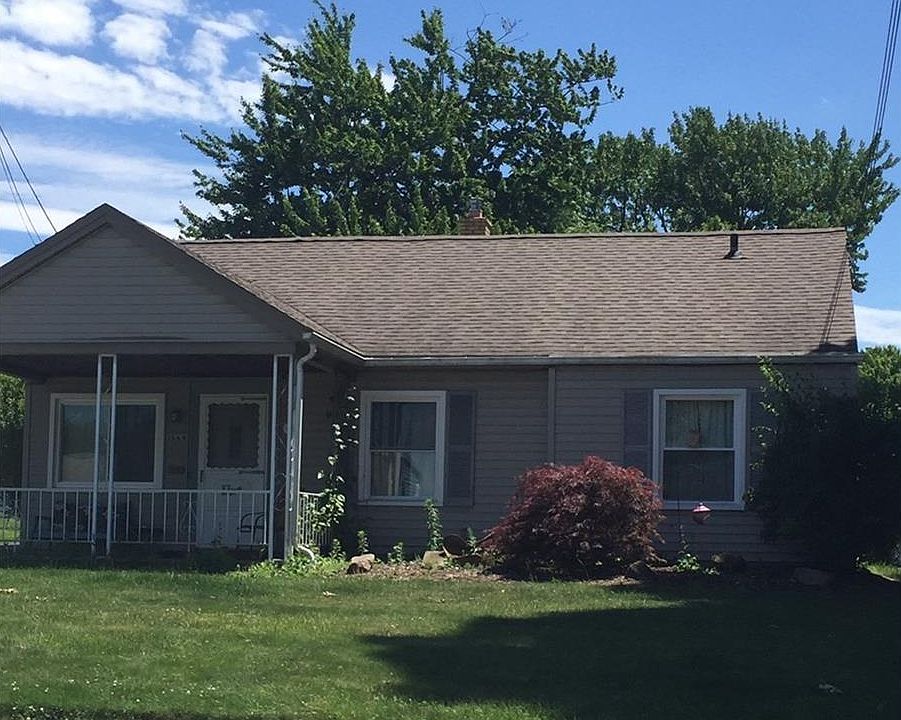 1st image of 1569 Bancroft Ave